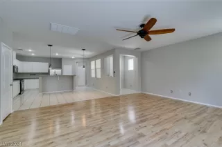 Photo #4: 2594305 Listing 