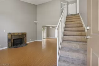 Photo #5: 2594313 Listing