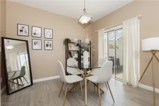 Photo #6: 2594318 Listing