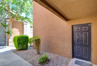 Photo #3: 2594328 Listing 