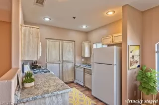 Photo #4: 2594345 Listing