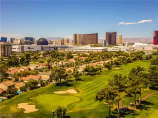 Photo #3: 2594378 Listing