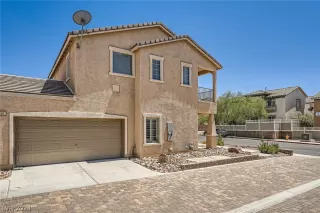 Photo #2: 2594401 Listing