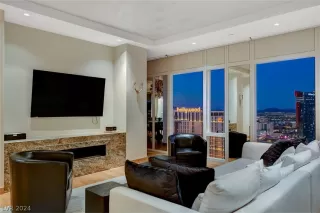 Photo #3: 2594403 Listing 