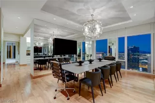 Photo #4: 2594403 Listing 