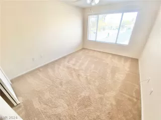 Photo #5: 2594405 Listing 