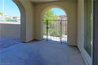 Photo #3: 2594434 Listing 