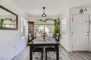 Photo #2: 2594467 Listing 