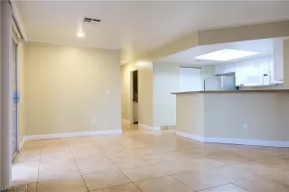 Photo #4: 2594512 Listing 