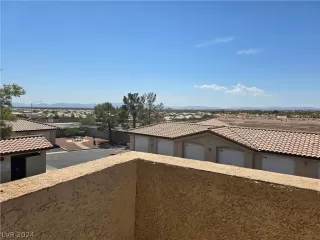 Photo #2: 2594582 Listing 