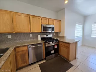 Photo #5: 2594582 Listing 