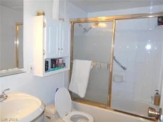 Photo #6: 2594583 Listing 