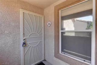 Photo #3: 2594605 Listing 