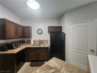 Photo #2: 2594614 Listing 