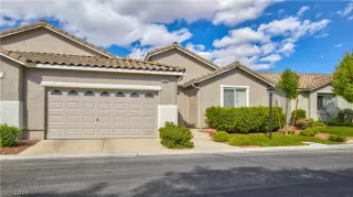 Photo #1: 2594626 Listing 