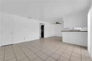 Photo #1: 2594627 Listing