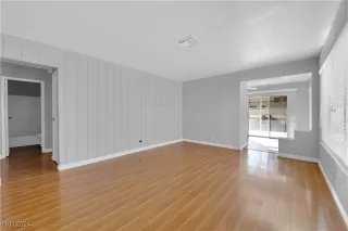 Photo #5: 2594636 Listing 