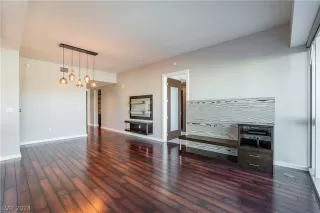 Photo #3: 2594644 Listing 