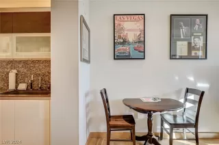 Photo #4: 2594656 Listing 