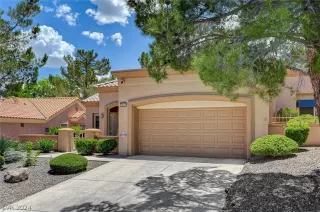 Photo #1: 2594661 Listing