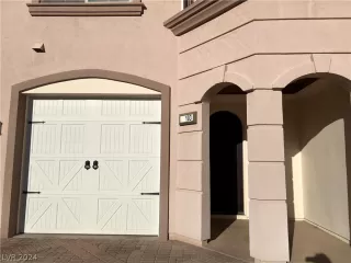 Photo #3: 2594689 Listing 