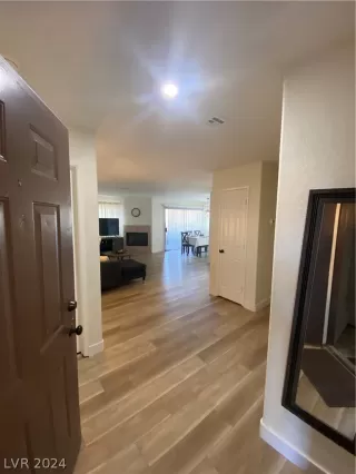 Photo #2: 2594690 Listing 