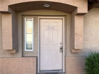 Photo #2: 2594718 Listing 