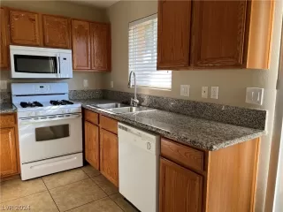 Photo #4: 2594718 Listing 