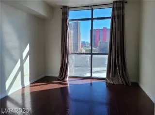 Photo #3: 2594732 Listing 