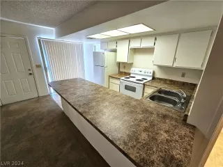 Photo #5: 2594735 Listing 