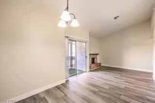 Photo #6: 2594759 Listing 