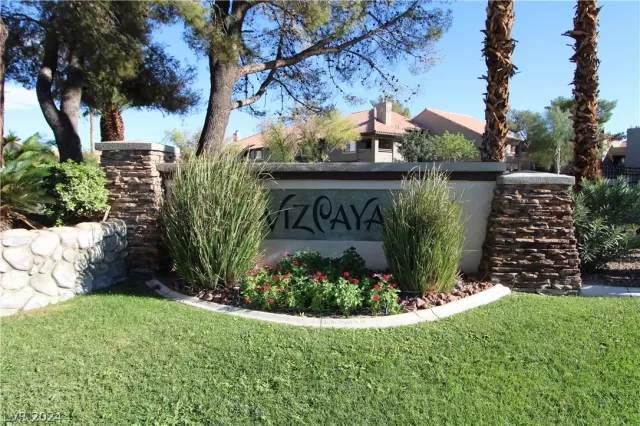 MLS: 2594764 Condo For Sale