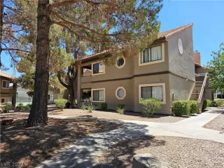 Photo #1: 2594764 Listing 