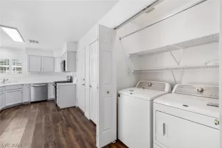 Photo #2: 2594772 Listing 