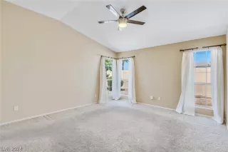 Photo #5: 2594772 Listing 