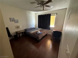 Photo #2: 2594784 Listing