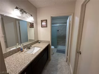 Photo #5: 2594784 Listing