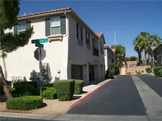 Photo #1: 2594794 Listing