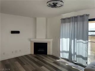 Photo #4: 2594816 Listing 