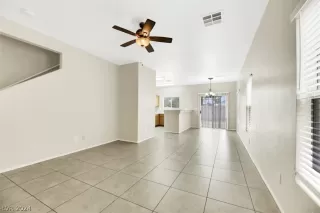 Photo #1: 2594841 Listing 