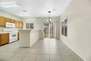 Photo #3: 2594841 Listing 