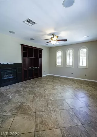 Photo #6: 2594933 Listing 