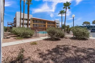 Photo #1: 2594935 Listing