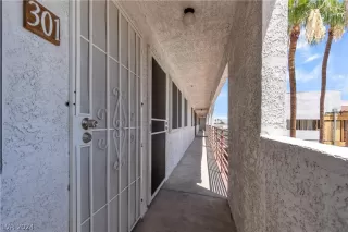 Photo #5: 2594935 Listing