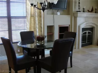 Photo #6: 2594940 Listing 