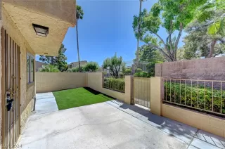 Photo #3: 2594948 Listing