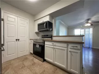 Photo #2: 2594962 Listing 