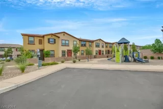 Photo #1: 2594995 Listing 