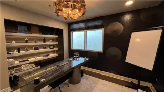 Photo #4: 2595006 Listing 