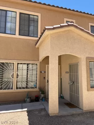 Photo #2: 2595044 Listing 